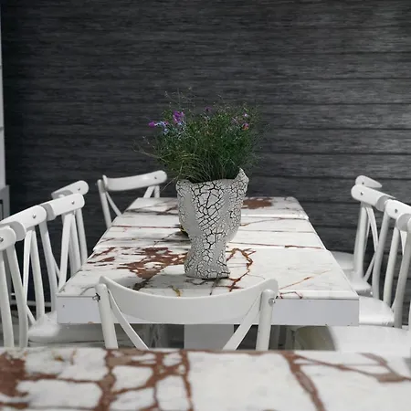 Eclipse Apartman